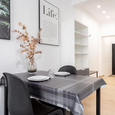 Superbe Appartement Sur La Grand Place, Avec Vue ! Лил Екстериор снимка