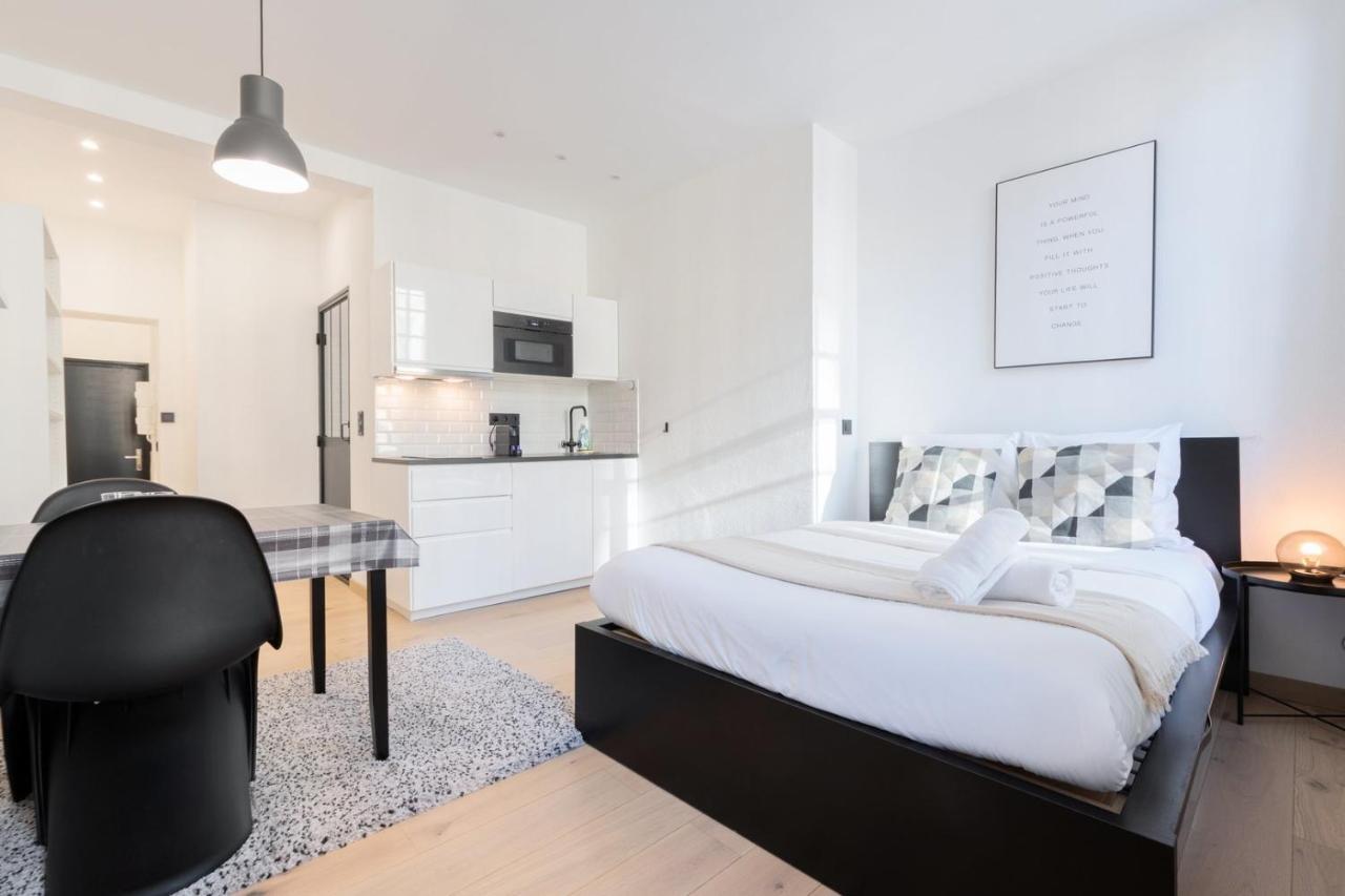 Superbe Appartement Sur La Grand Place, Avec Vue ! Лил Екстериор снимка
